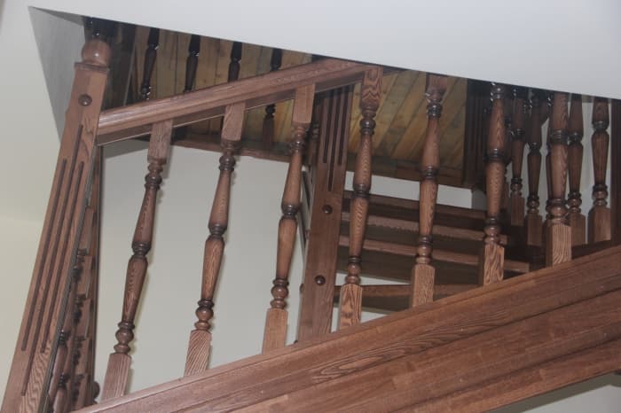 Поворотная с забежными ступенями